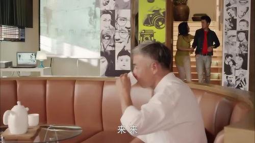 老李妈妈最新爆料,揭秘老李的真实身份与惊人往事  第2张