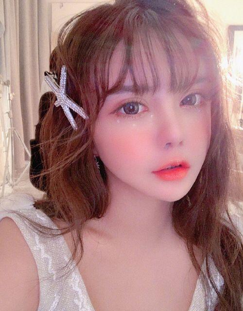 圈内人爆料韩安冉视频,揭秘网红背后的真实生活  第2张