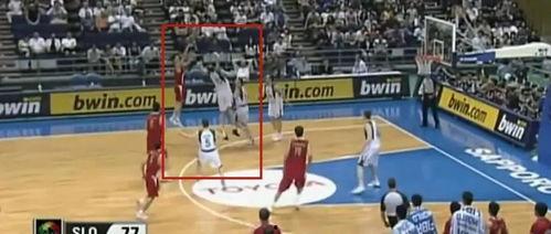 篮球直播爆料新闻报道,最新赛事精彩瞬间及幕后花絮大揭秘 第2张 篮球直播爆料新闻报道,最新赛事精彩瞬间及幕后花絮大揭秘 第2张