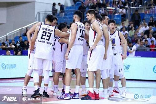 篮球直播爆料新闻报道,最新赛事精彩瞬间及幕后花絮大揭秘 第3张 篮球直播爆料新闻报道,最新赛事精彩瞬间及幕后花絮大揭秘 第3张