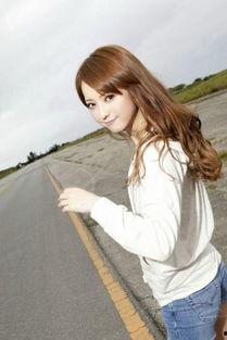 亚洲制服在线观看,在线一网打尽，尽享视觉盛宴  第3张