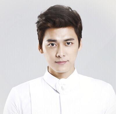 娱乐吃瓜男艺人,揭秘吃瓜男艺人背后的故事 第2张 娱乐吃瓜男艺人,揭秘吃瓜男艺人背后的故事 第2张